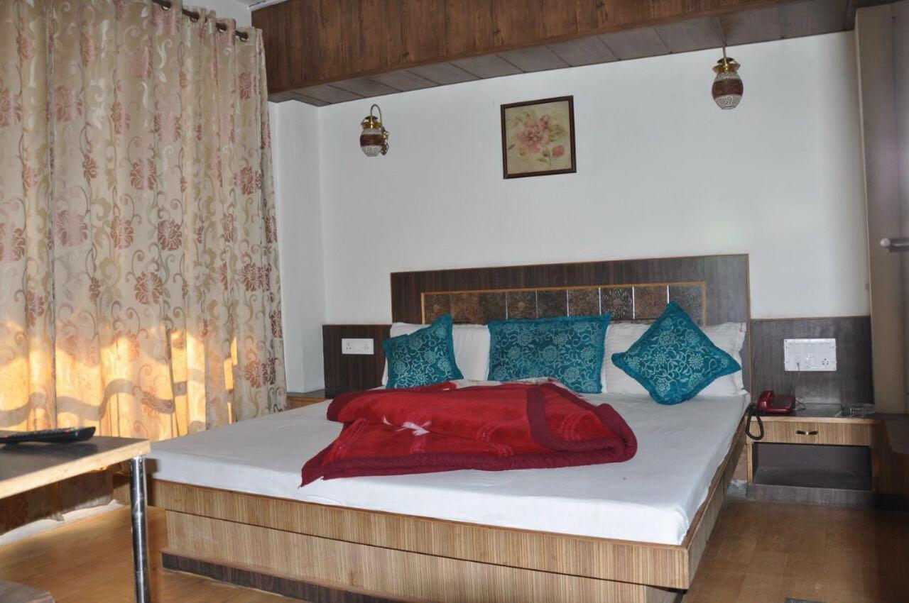 Hotel Ahuja Nainital Exterior foto